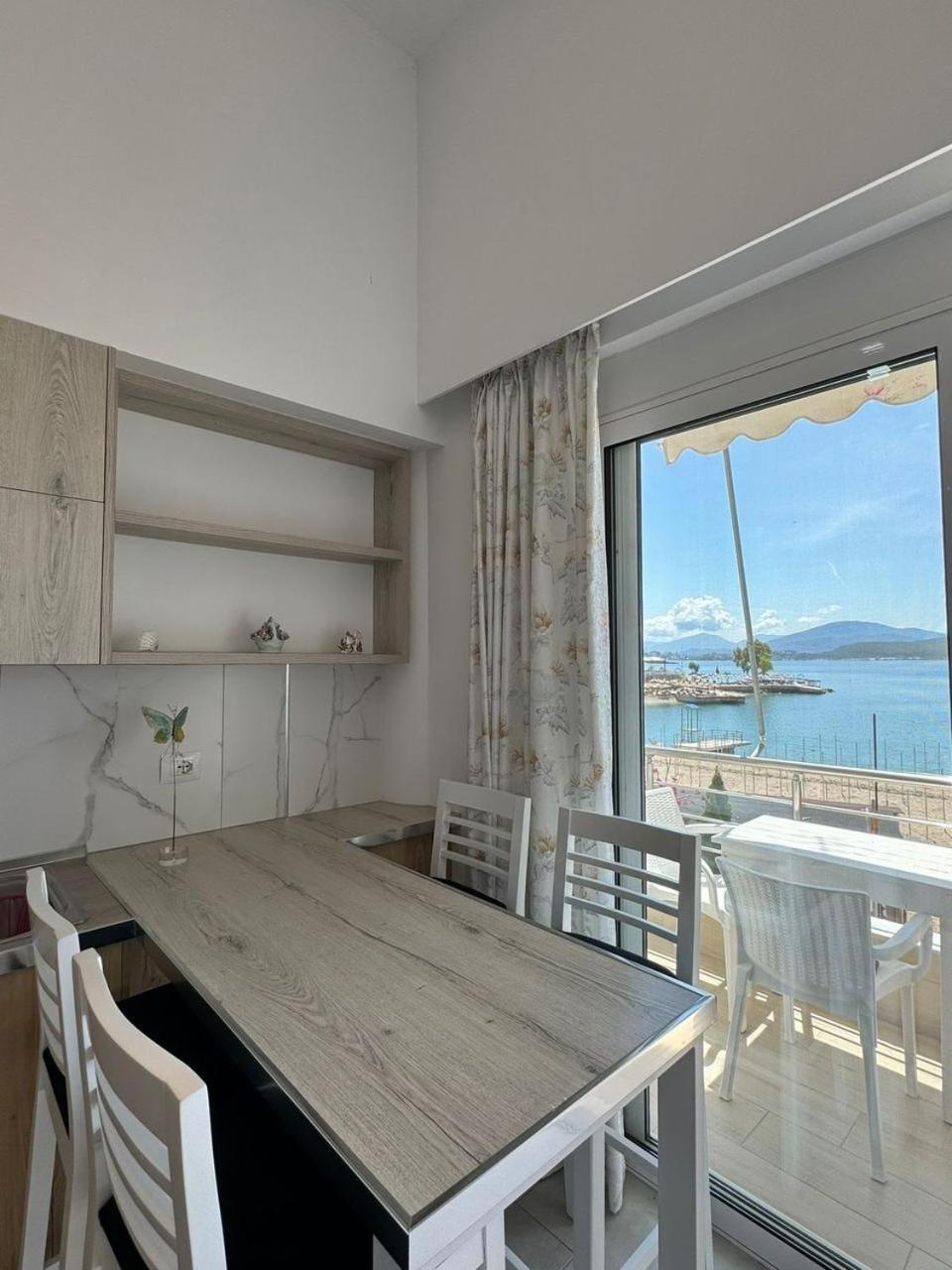 Kleopatra Apartment *